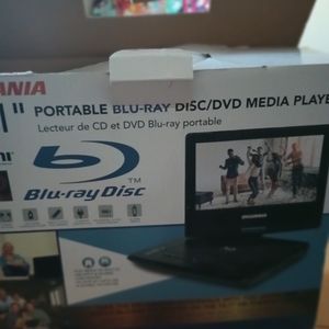 Sylvania 10.1" Portable Blu-ray Disc/Dvd Media Player